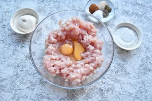 Котлеты "Растрепки" из куриного филе - фото шаг 3