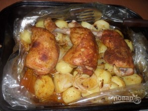 Курица с картошкой в рукаве в духовке - фото шаг 6