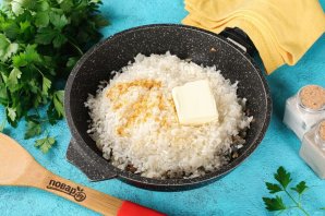 Рис с луком на гарнир - фото шаг 3