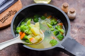 Суп с булгуром и брокколи - фото шаг 7