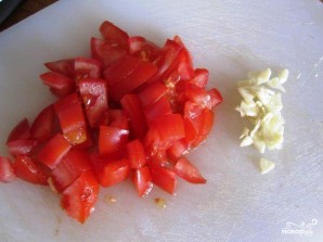 Цуккини, фаршированный томатом и стручковой фасолью - фото шаг 2