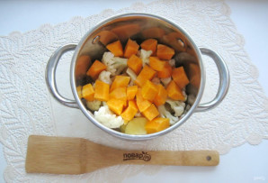 Суп-пюре из тыквы и цветной капусты - фото шаг 4