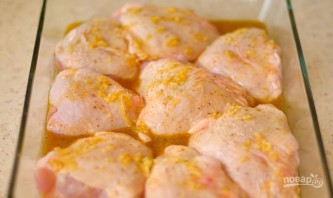 Рецепт курицы с апельсинами в духовке - фото шаг 3