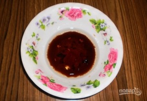 Картофель, запеченный в соевом соусе с чесноком - фото шаг 2