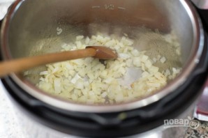 Рис с курицей и грибами в скороварке - фото шаг 2