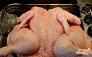 Цыпленок в духовке - фото шаг 2