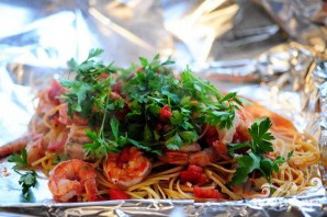 Креветки со спагетти - фото шаг 10