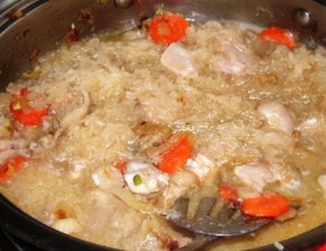 Курица, тушенная с рисом и овощами - фото шаг 3