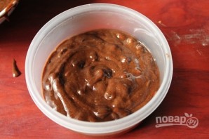 Шоколадно-ореховый пирог за 15 минут - фото шаг 8