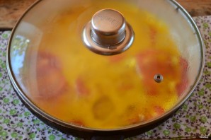 Омлет с баклажанами и помидорами - фото шаг 6