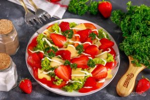 Салат из клубники со сладким перцем - фото шаг 7