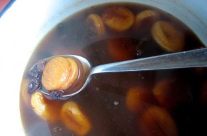 Сладкий суп из сухофруктов - фото шаг 8