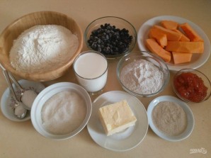 Тыквенный пирог с ягодами и штрейзелем - фото шаг 1