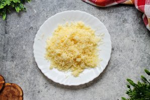Мясо по-французски с помидорами и сыром - фото шаг 4