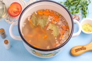 Суп из консервированной фасоли с мясом - фото шаг 5