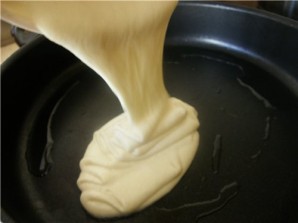 Тесто на сковороде - фото шаг 4