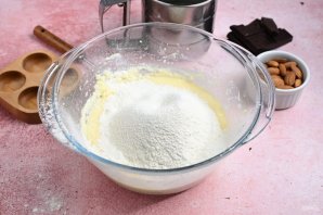 Кекс с шоколадной крошкой - фото шаг 7