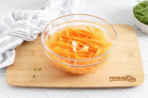 Морковь по-корейски домашняя с приправой - фото шаг 4
