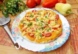 Пицца с колбасой и болгарским перцем - фото шаг 13