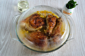 Курица с рисом и кукурузой в духовке - фото шаг 11