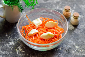 Салат с киви и корейской морковкой - фото шаг 4