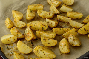 Картошка дольками в чесночном маринаде «Махеевъ» - фото шаг 5