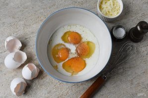 Омлет с помидорами - фото шаг 4