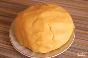 Пирог со смородиновым вареньем в мультиварке - фото шаг 2