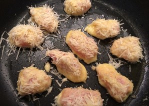 Курица в сырной панировке - фото шаг 8