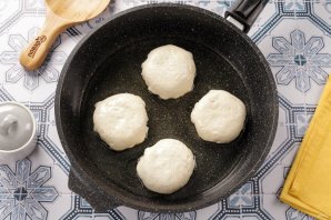 Беляши из куриного фарша - фото шаг 15