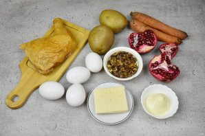 Салат с гранатом - фото шаг 1