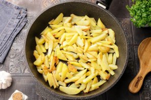 Азу по-татарски в мультиварке - фото шаг 8