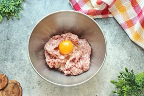 Фрикадельки в молочном соусе