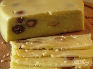 Рецепт домашнего сыра из молока и творога - фото шаг 8