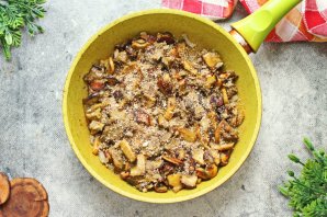 Белые грибы жареные - фото шаг 7