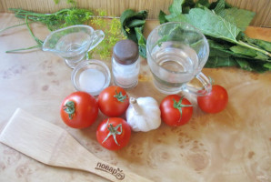 Стерилизованные помидоры - фото шаг 1