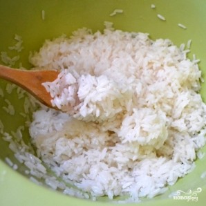 Салат с рисом и креветками - фото шаг 7
