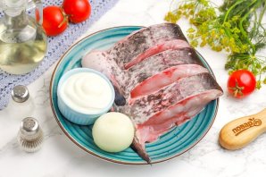 Шашлык из сома - фото шаг 1