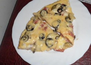 Пицца на сковороде на кефире - фото шаг 5