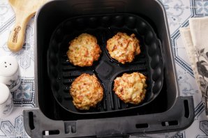 Рубленые котлеты в аэрогриле - фото шаг 8