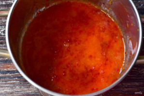 Кетчуп из алычи - фото шаг 2