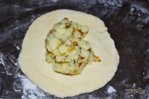 Пирожки с картошкой, жаренные на сковороде - фото шаг 8