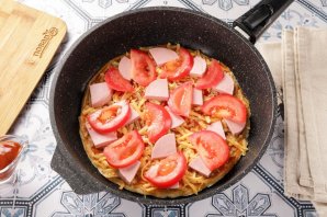 Быстрая пицца на сковороде - фото шаг 12