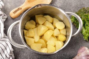 Куриная грудка, запеченная с картофелем - фото шаг 2