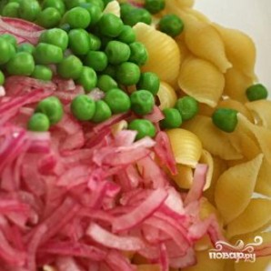 Салат из пасты, болгарского перца и фасоли - фото шаг 3