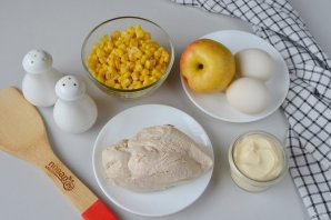 Салат с курицей и яйцом - фото шаг 1