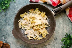 Блины с яблоками - фото шаг 8