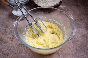 Пирог с ягодной начинкой, которая не течет - фото шаг 6