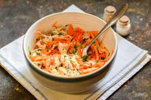 Салат из рыбы с морковью - фото шаг 8