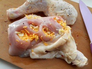 Куриные окорочка, запеченные с сыром - фото шаг 4